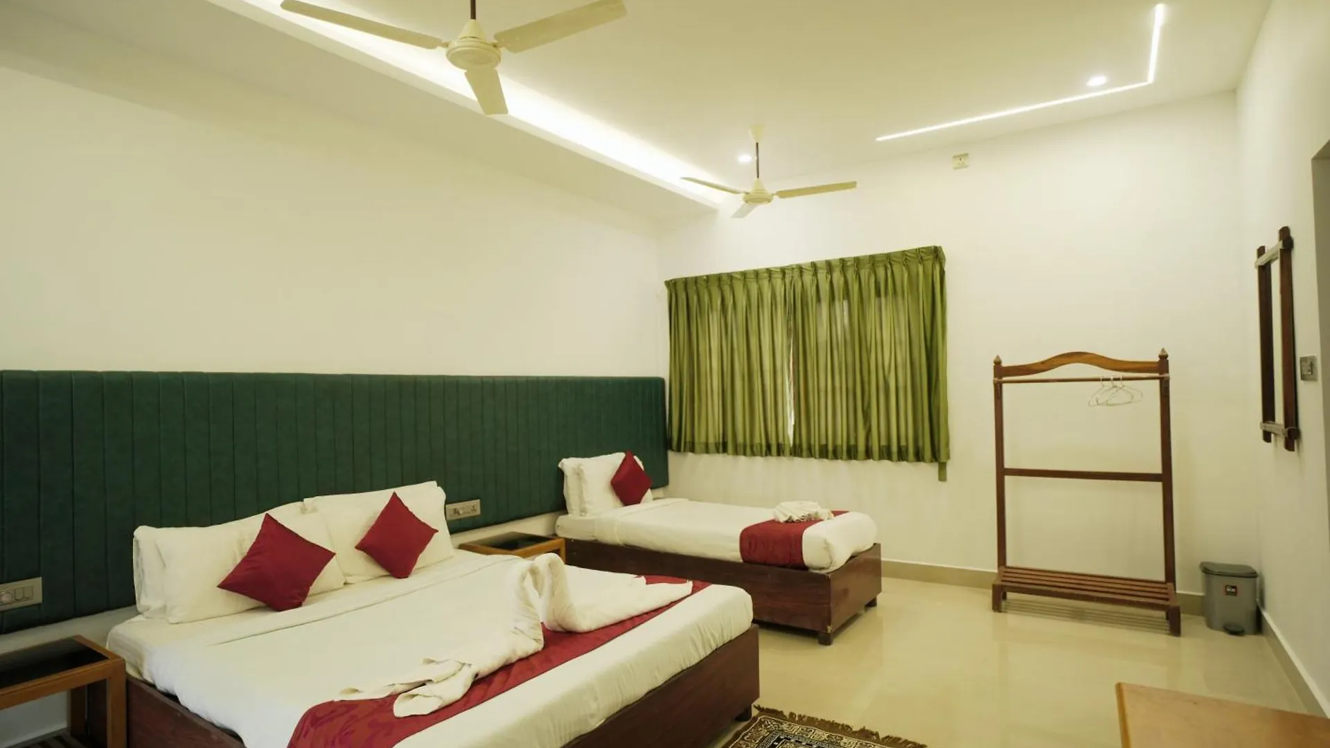 Paradiso Thekkady 0*,